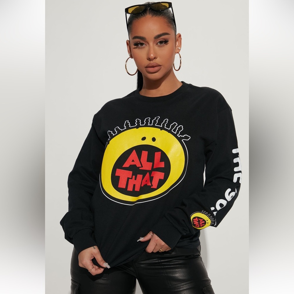 ALL THAT NOSTALGIC 90s OVERSIZED LONG SLEEVE BLACK TSHIRT WOMANS L